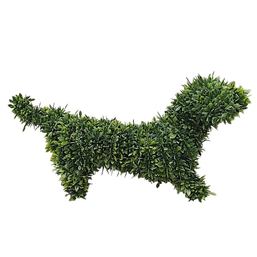 Garden Dog Topiary Dog 18